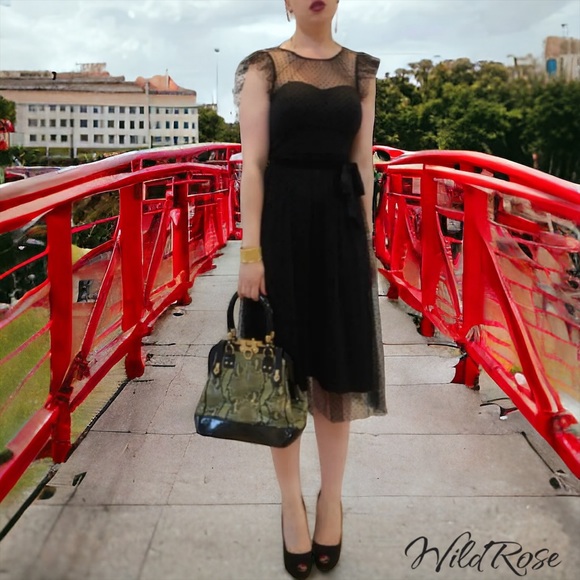 Zac Posen Handbags - Zac Posen Aurora Green Snakeskin Gold Hardware Doctor Satchel Handbag Purse